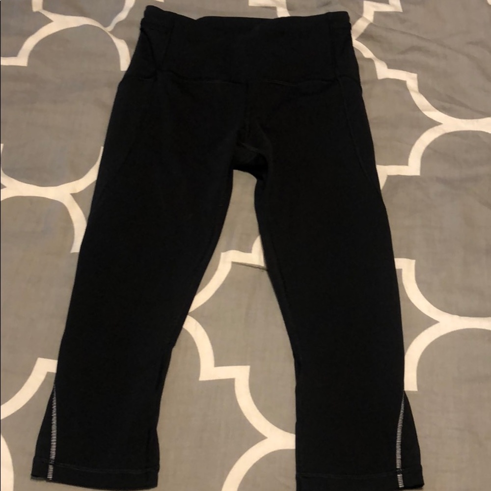 lululemon crops